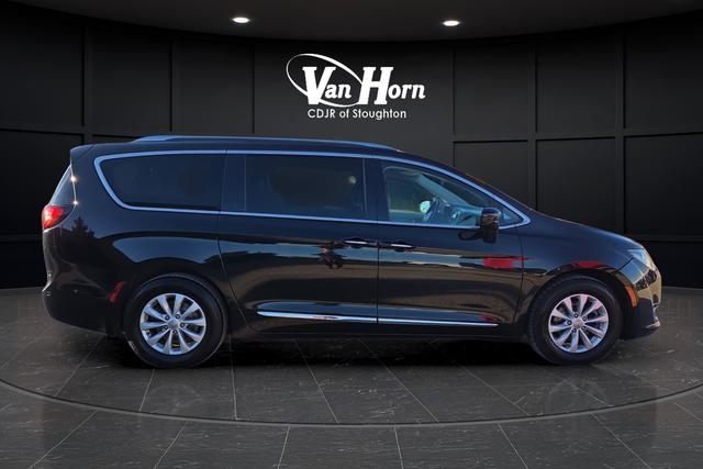 used 2019 Chrysler Pacifica car, priced at $12,900
