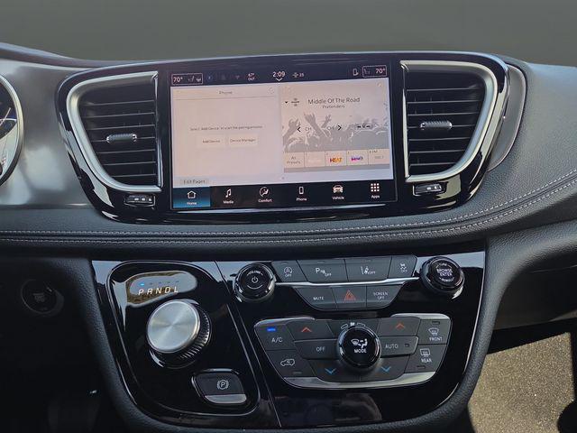 new 2026 Chrysler Pacifica car, priced at $38,929