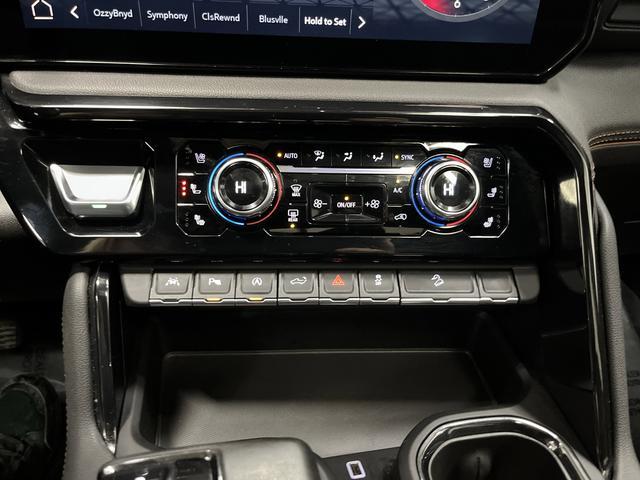 used 2023 GMC Sierra 1500 car, priced at $48,900