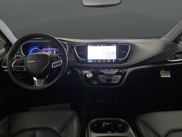 new 2026 Chrysler Pacifica car, priced at $41,237