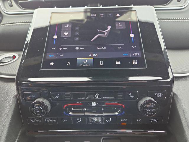 new 2025 Jeep Grand Cherokee car, priced at $42,537