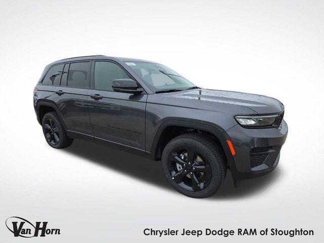 new 2025 Jeep Grand Cherokee car, priced at $42,537