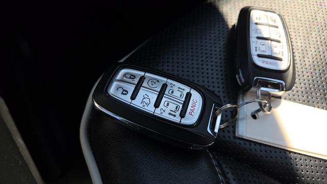 used 2021 Chrysler Pacifica car, priced at $27,794