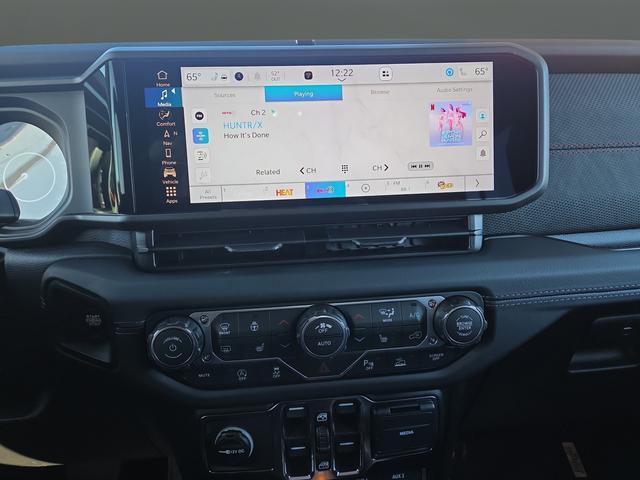 new 2026 Jeep Wrangler car, priced at $61,752