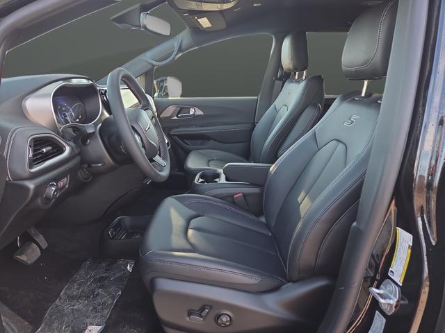 new 2026 Chrysler Pacifica car, priced at $42,816