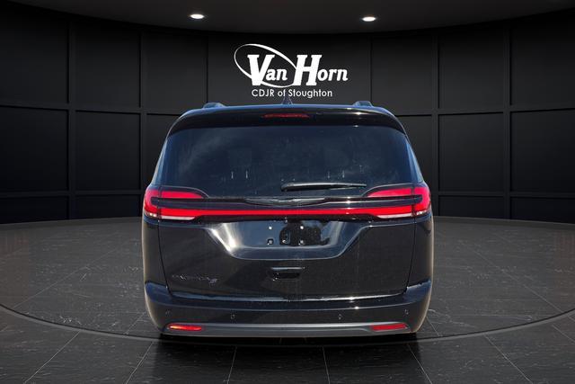 new 2026 Chrysler Pacifica car, priced at $42,816