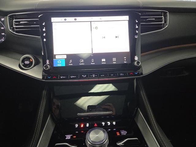 new 2026 Jeep Grand Wagoneer car, priced at $78,401