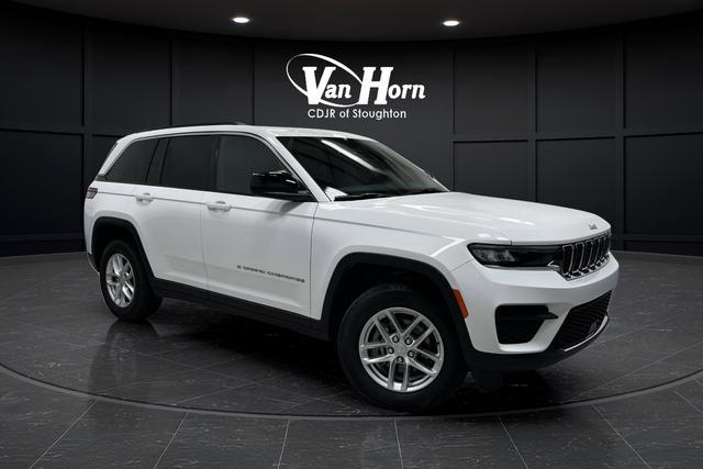used 2024 Jeep Grand Cherokee car, priced at $30,800