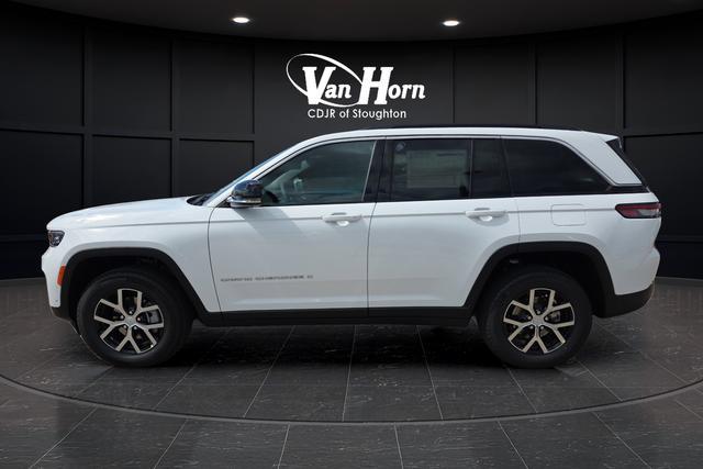 new 2025 Jeep Grand Cherokee car, priced at $48,662