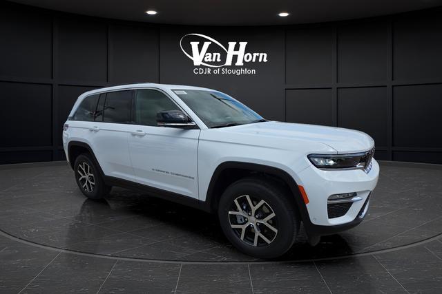 new 2025 Jeep Grand Cherokee car, priced at $48,662