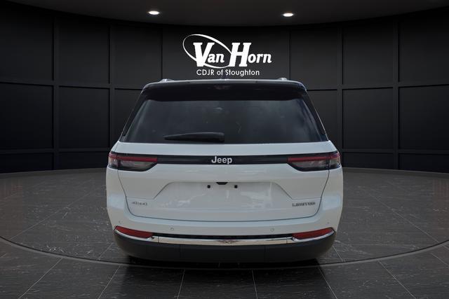 new 2025 Jeep Grand Cherokee car, priced at $48,662