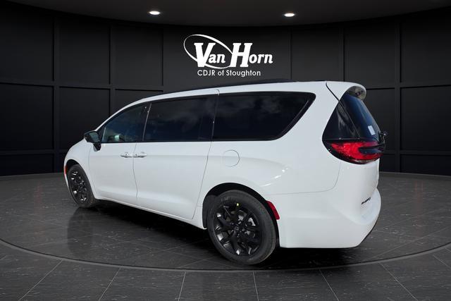 new 2026 Chrysler Pacifica car, priced at $50,516