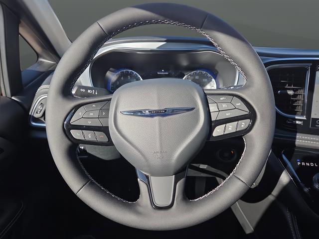 new 2026 Chrysler Pacifica car, priced at $53,435