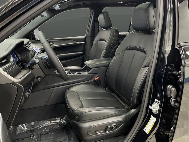 used 2024 Jeep Grand Cherokee 4xe car, priced at $28,000