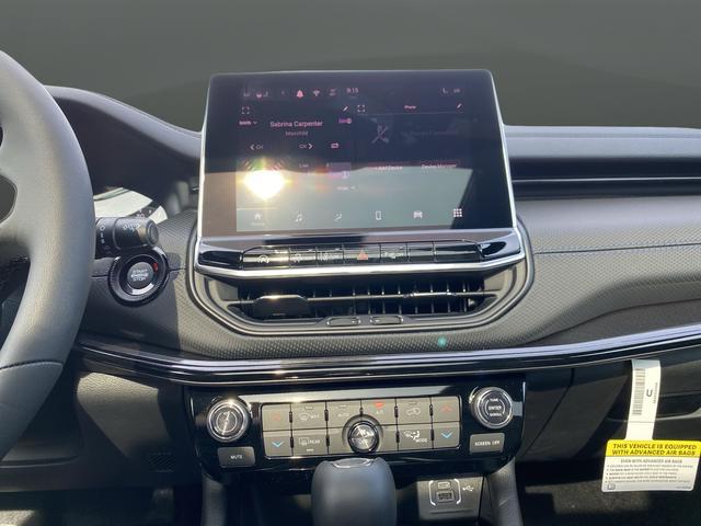 new 2025 Jeep Compass car, priced at $35,823