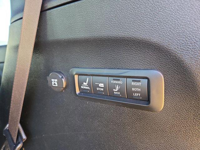 used 2019 Chrysler Pacifica car, priced at $17,000