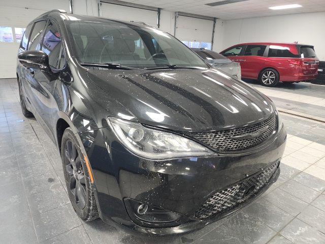 used 2019 Chrysler Pacifica car, priced at $17,719