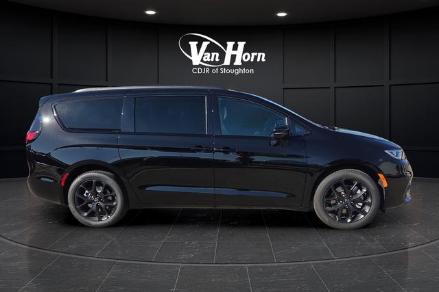 new 2026 Chrysler Pacifica car, priced at $50,204