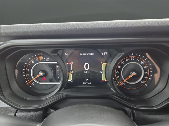 new 2025 Jeep Gladiator car, priced at $41,000