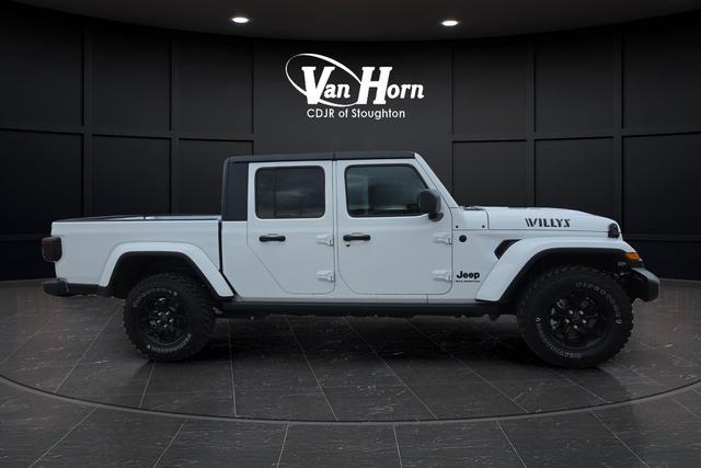 new 2025 Jeep Gladiator car, priced at $41,000