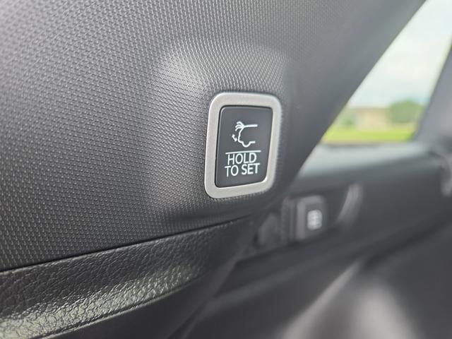 new 2025 Jeep Grand Cherokee car, priced at $40,244