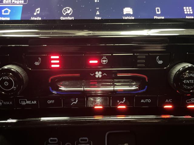 used 2022 Jeep Grand Cherokee car, priced at $26,835