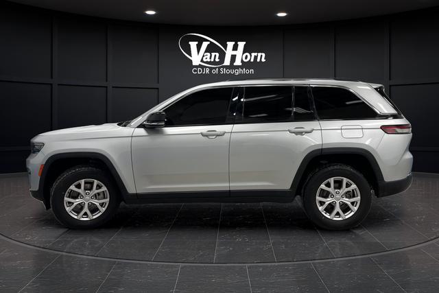 used 2022 Jeep Grand Cherokee car, priced at $26,835
