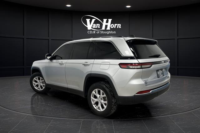 used 2022 Jeep Grand Cherokee car, priced at $26,835