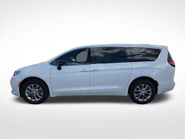 new 2026 Chrysler Pacifica car, priced at $44,647
