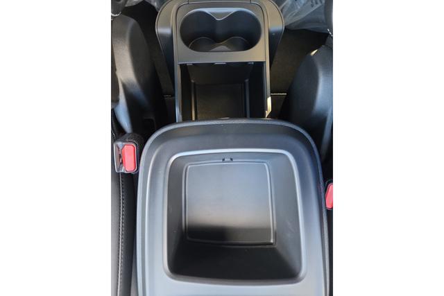 new 2026 Chrysler Pacifica car, priced at $44,872