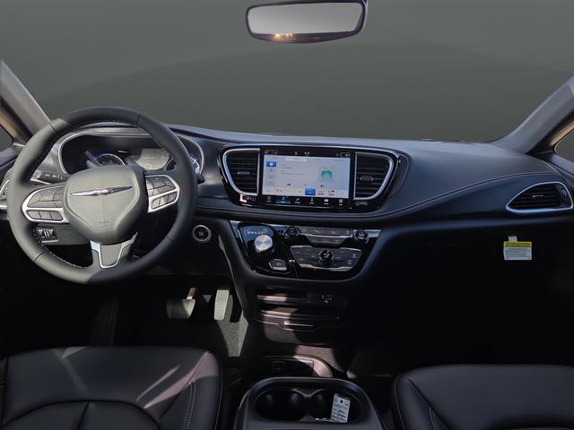 new 2026 Chrysler Pacifica car, priced at $44,872