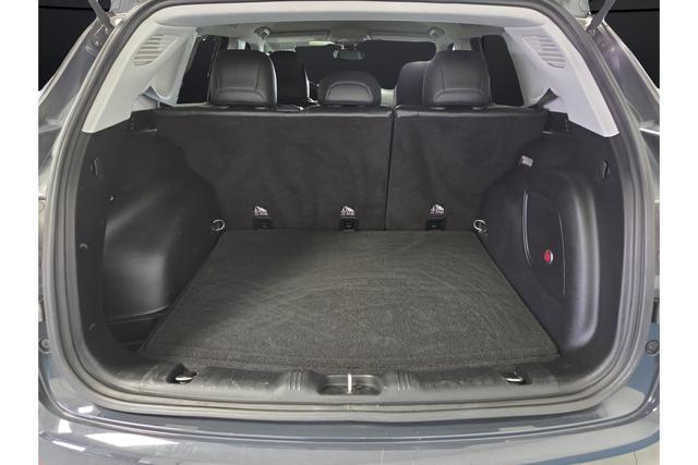 used 2018 Jeep Compass car, priced at $13,400