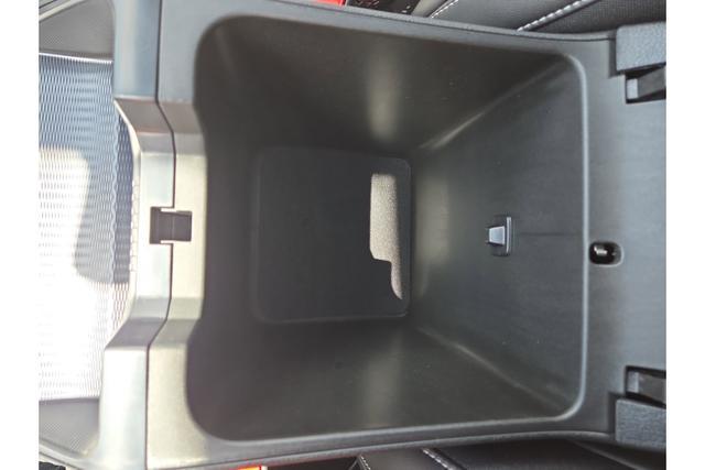 new 2025 Jeep Grand Cherokee car, priced at $43,384