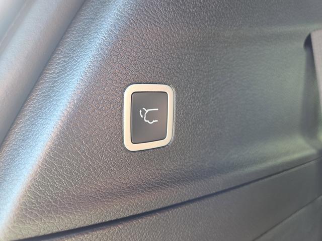 new 2026 Chrysler Pacifica car, priced at $50,196