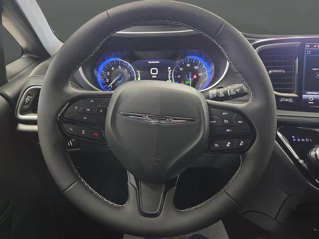 new 2026 Chrysler Pacifica car, priced at $42,816