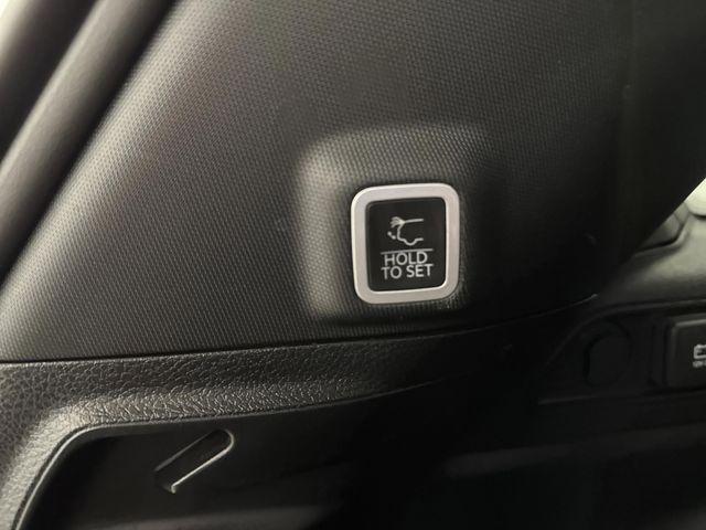 used 2024 Jeep Grand Cherokee car, priced at $32,900