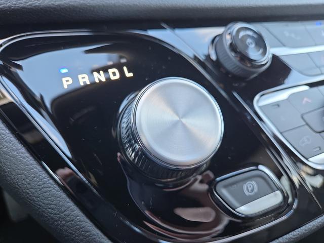 new 2026 Chrysler Pacifica car, priced at $43,247