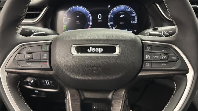 used 2024 Jeep Grand Cherokee car, priced at $33,724