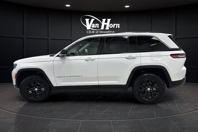 used 2024 Jeep Grand Cherokee car, priced at $33,724