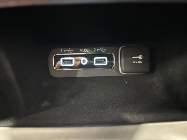 used 2021 Jeep Grand Cherokee car, priced at $21,380