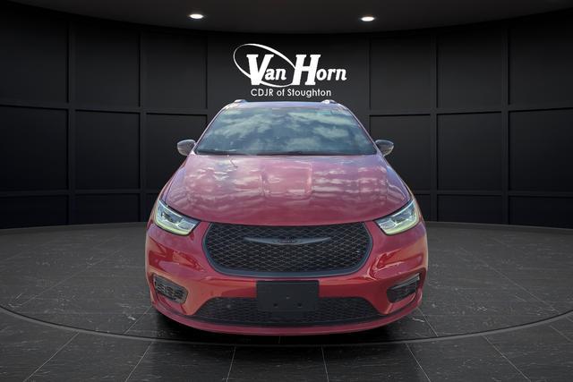 new 2026 Chrysler Pacifica car, priced at $43,247