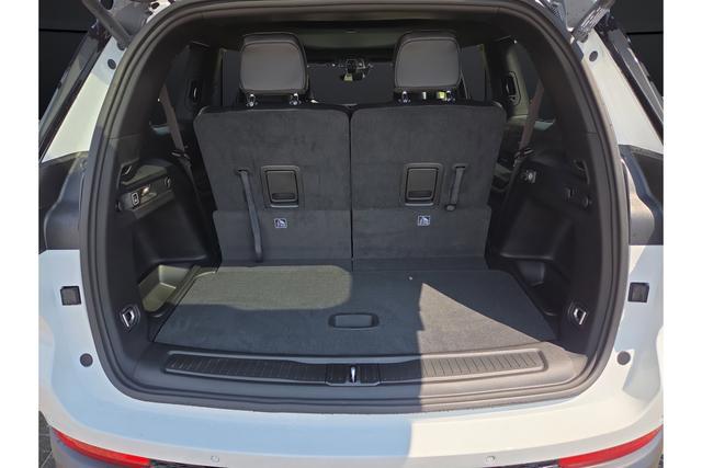 new 2025 Jeep Grand Cherokee L car, priced at $48,403