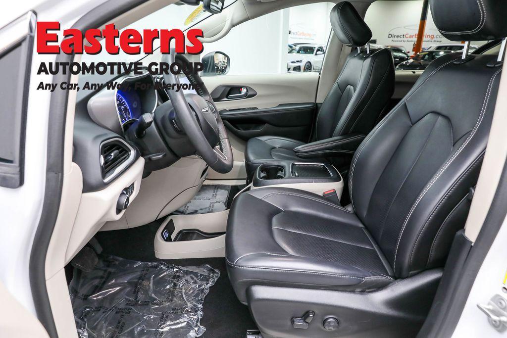 used 2023 Chrysler Pacifica car, priced at $22,325