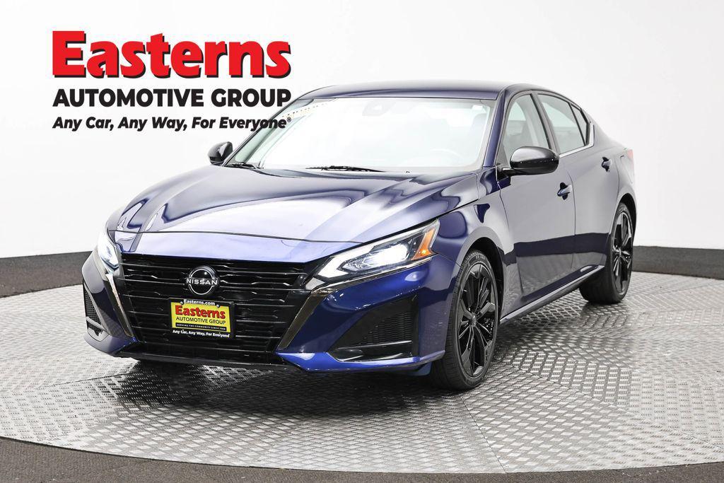 used 2023 Nissan Altima car, priced at $21,289