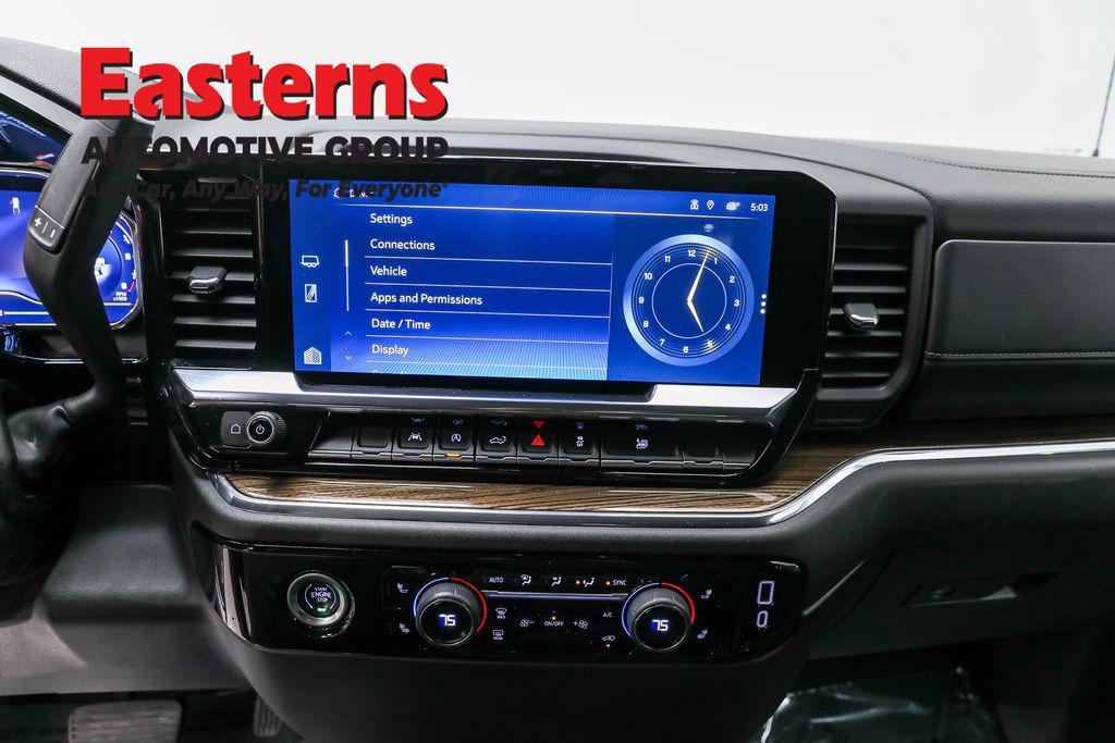 used 2024 Chevrolet Silverado 1500 car, priced at $29,490