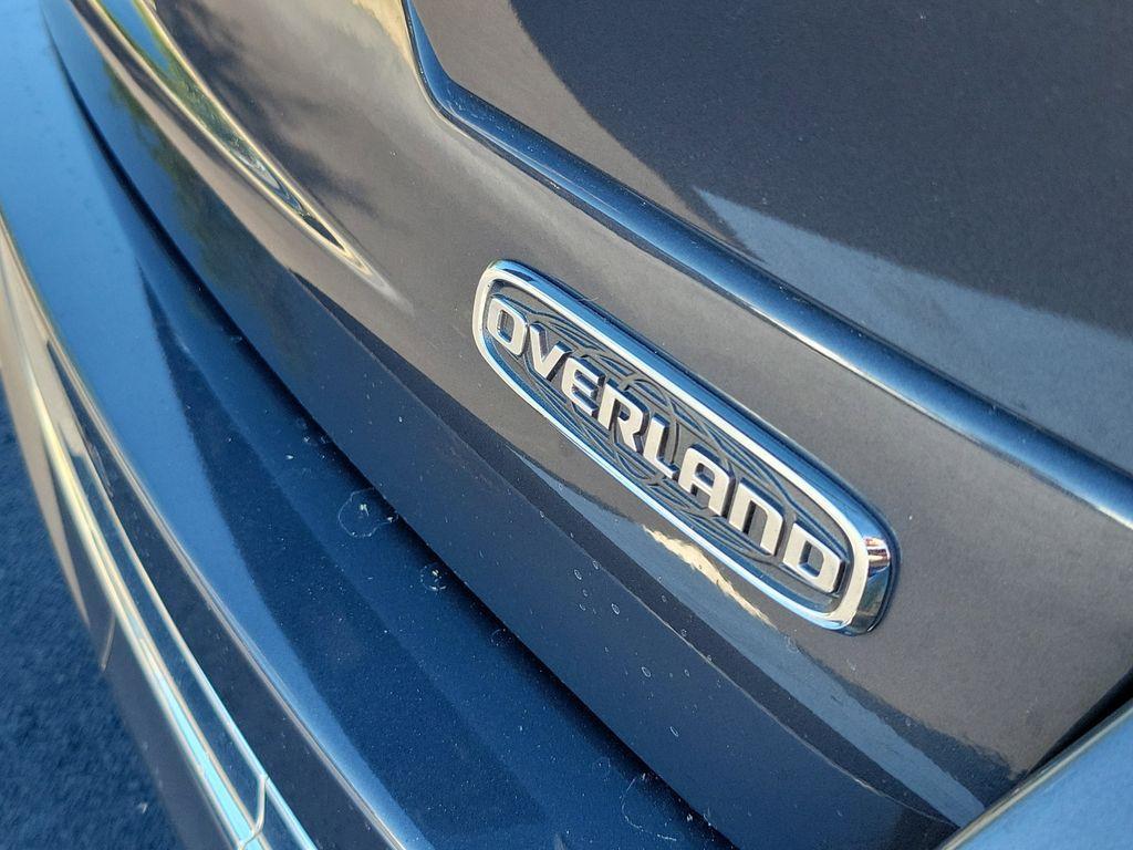 used 2023 Jeep Grand Cherokee car, priced at $35,489