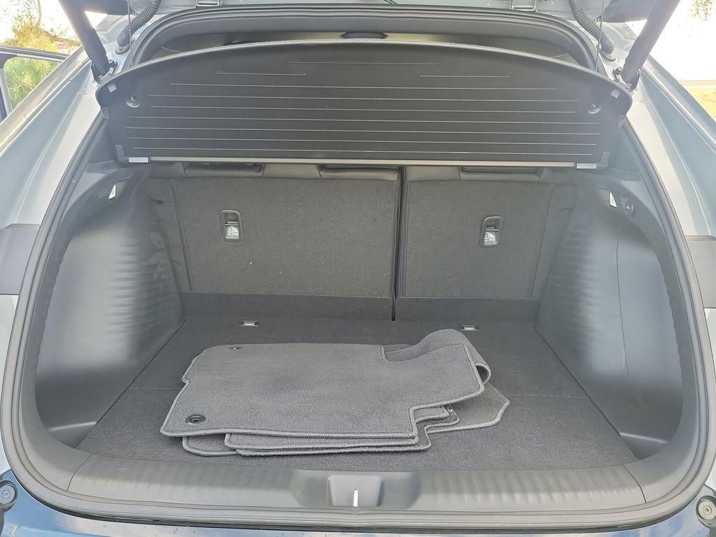 used 2025 Acura ADX car, priced at $33,333