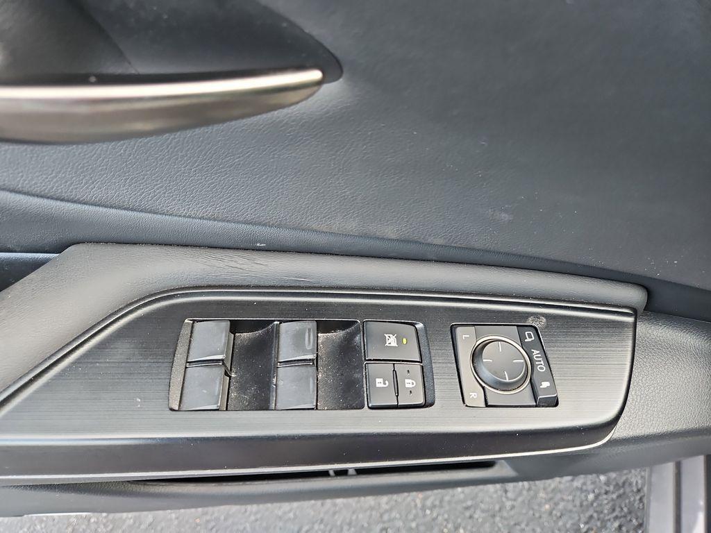 used 2020 Lexus ES 350 car, priced at $22,219