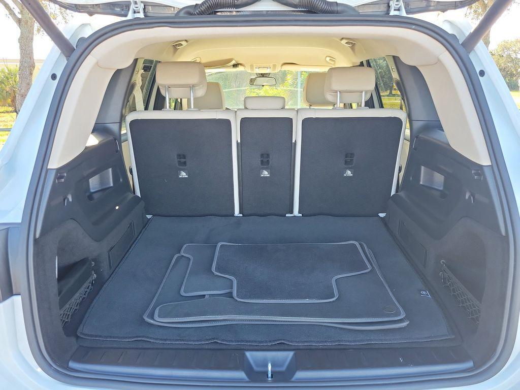 used 2022 Mercedes-Benz GLB 250 car, priced at $26,199