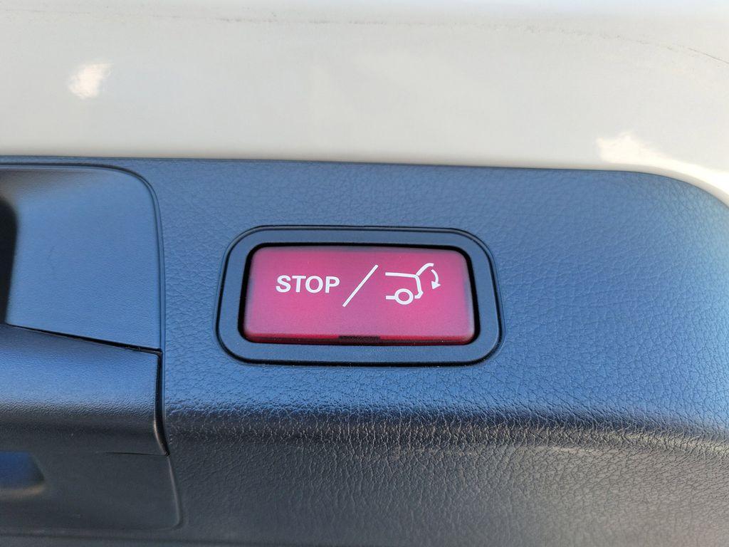 used 2022 Mercedes-Benz GLB 250 car, priced at $26,199